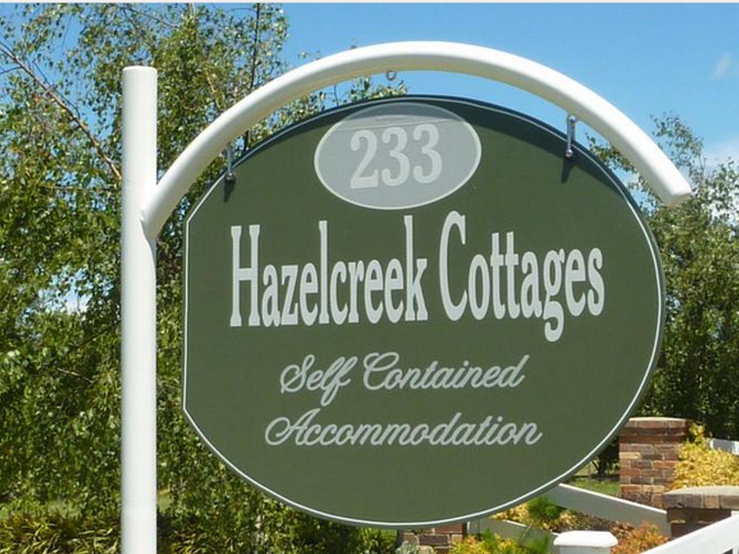 Hazelcreek Cottages Exeter エクステリア 写真