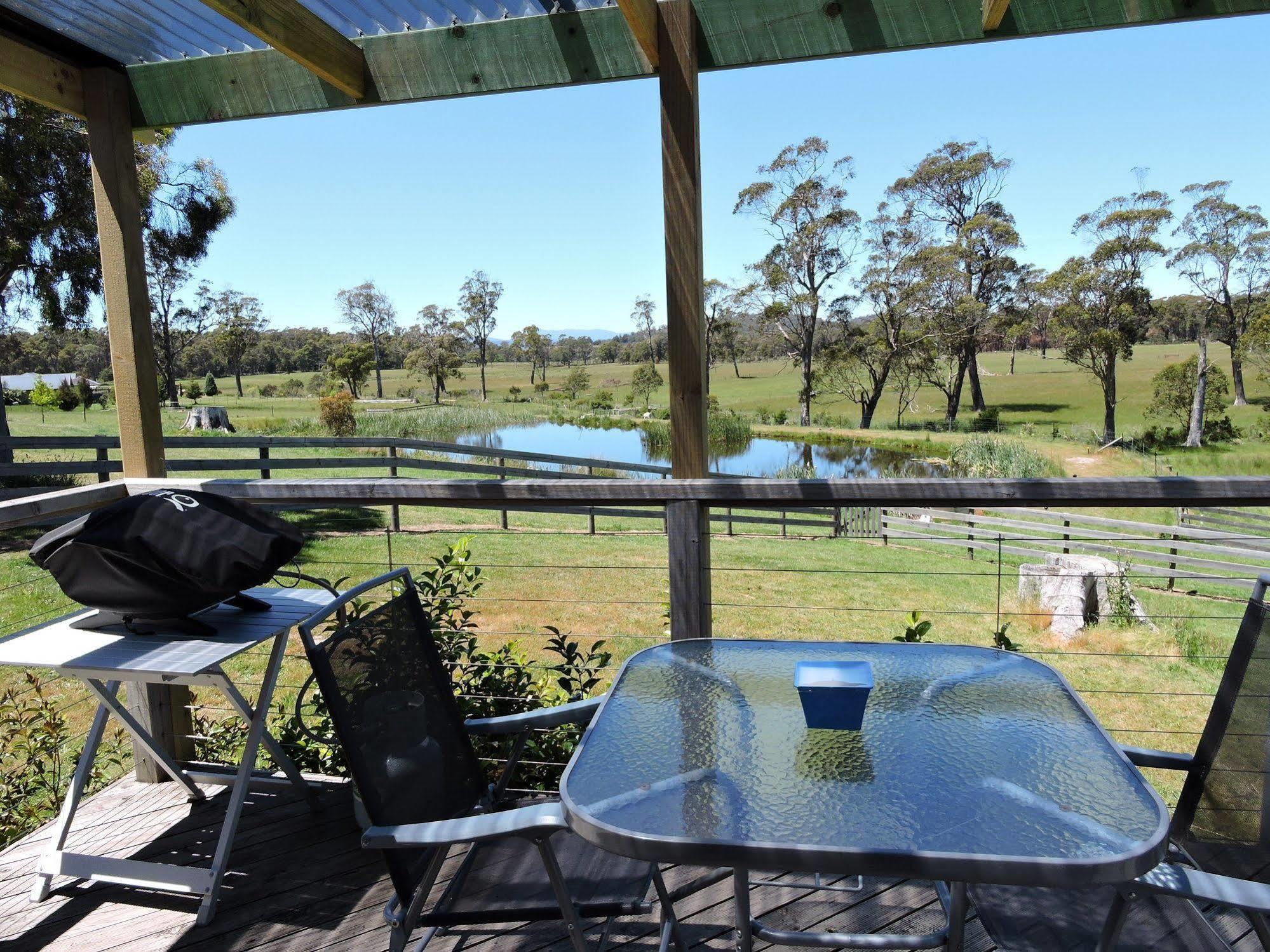 Hazelcreek Cottages Exeter エクステリア 写真